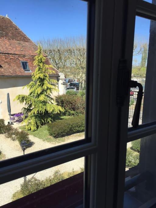 Bel Appart Au Bord De L'Eau Proche Gare Avec Wifi Auxerre Zewnętrze zdjęcie